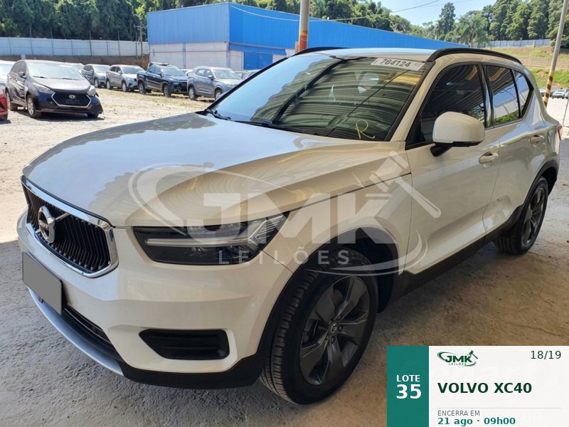 VOLVO XC40 18/19